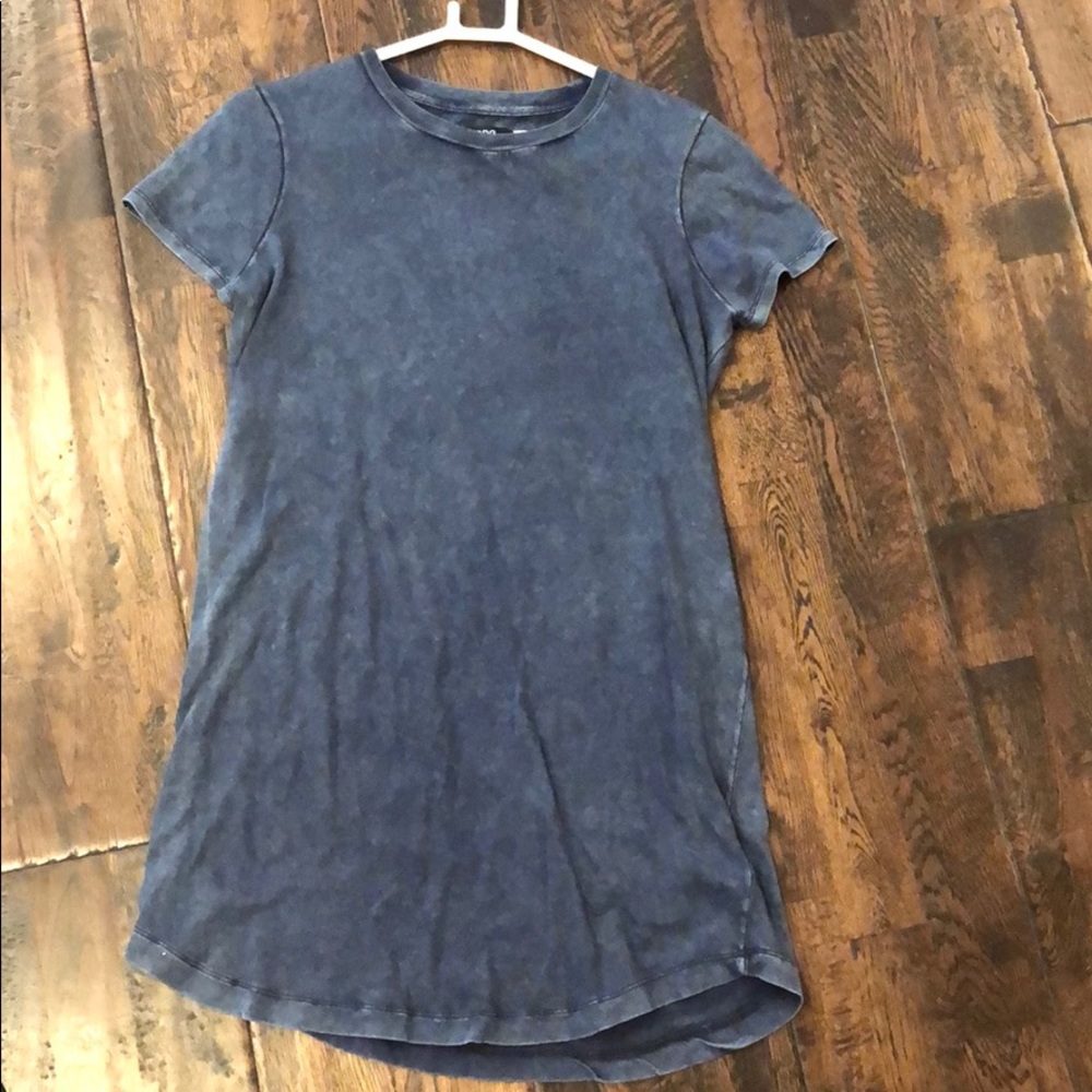 URBAN OUTFITTERS T-SHIRT DRESS